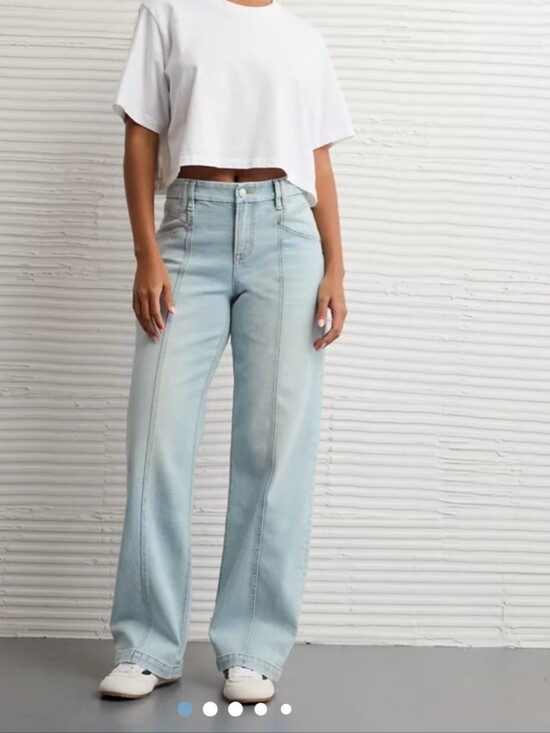 American Eagle Outfitters Denim - American Eagle Low Rise Wide-Leg Jeans In Faded Light Wash 4